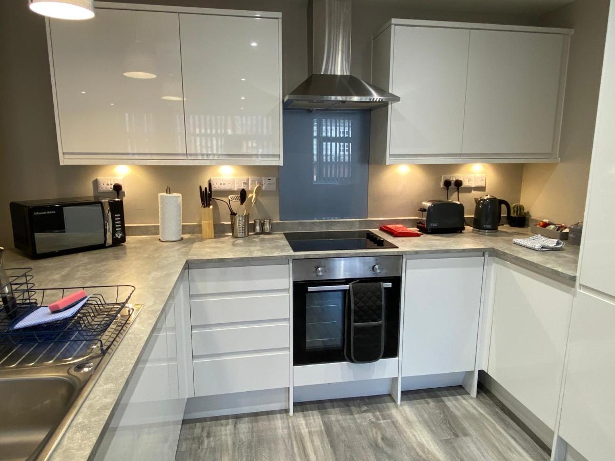 Marie'S Serviced Apartment 1 Bed Citystay, Parking بيدفورد المظهر الخارجي الصورة