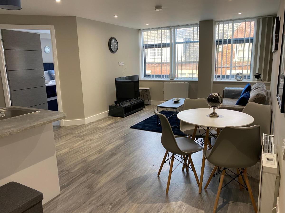 Marie'S Serviced Apartment 1 Bed Citystay, Parking بيدفورد المظهر الخارجي الصورة