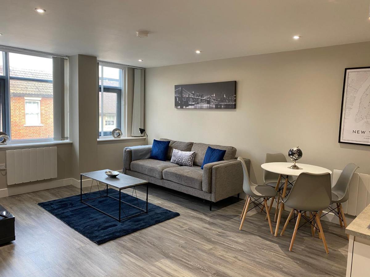 Marie'S Serviced Apartment 1 Bed Citystay, Parking بيدفورد المظهر الخارجي الصورة